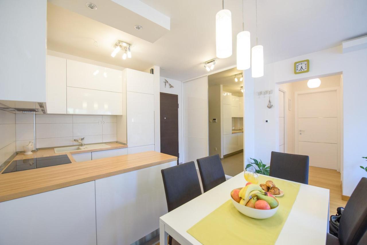 Apartment Nikolina โปดสตรานา ภายนอก รูปภาพ