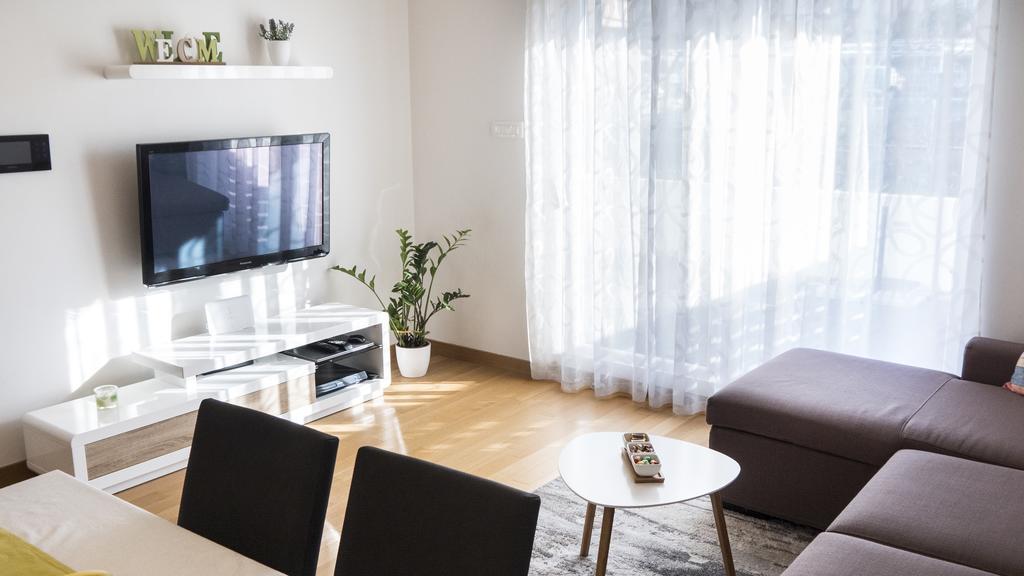 Apartment Nikolina โปดสตรานา ภายนอก รูปภาพ